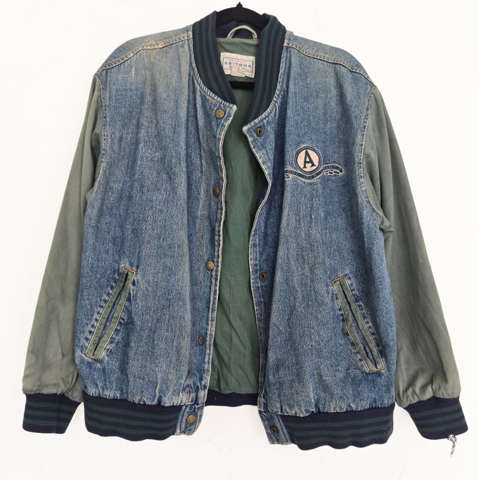 Vintage Arizona Jeans Distresssed Faded Snap Jean Varsity Style Jacket, M